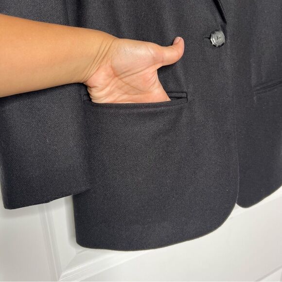 Sag Harbor Women's Wool Blazer Black 8P One Button Super Soft Lined Hip Length - Picture 5 of 8